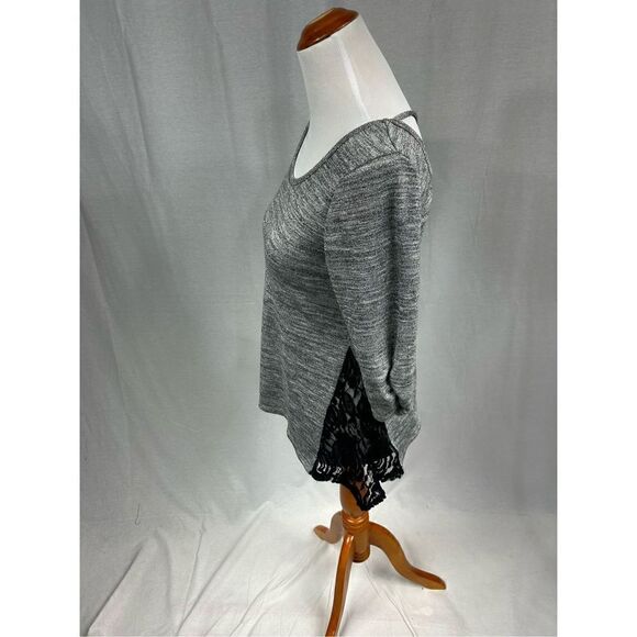 IZ Byer silver metallic 3/4 length sleeves shirt. - Picture 2 of 8